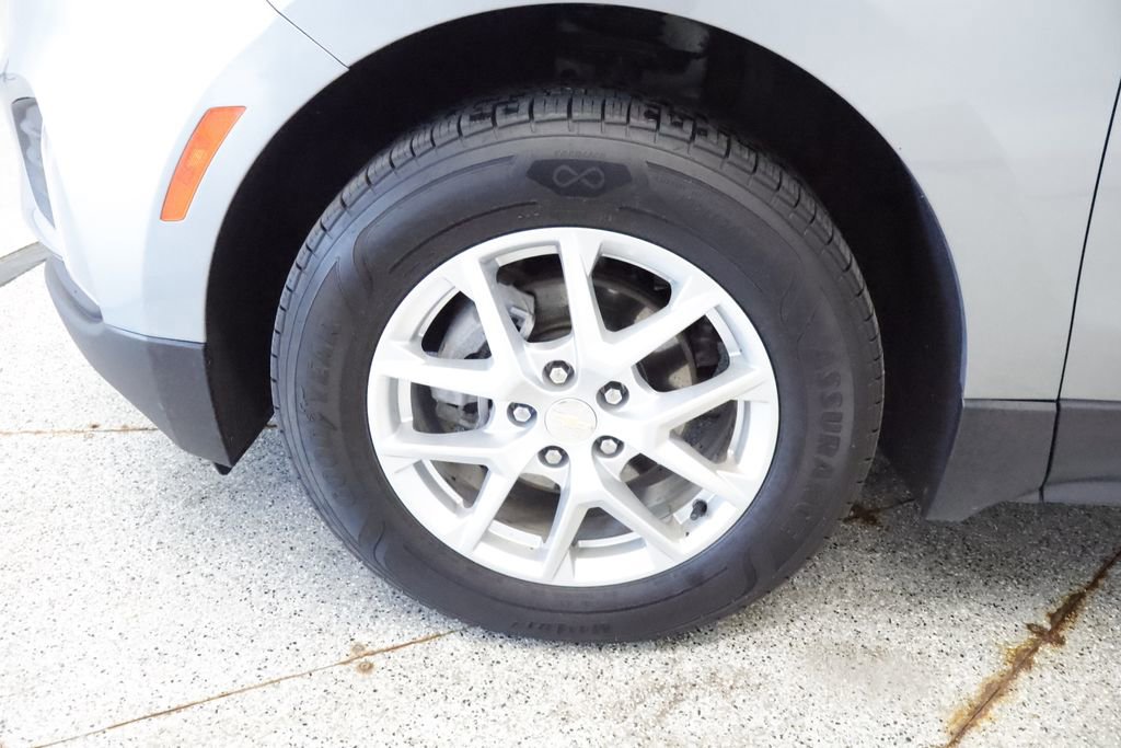 Used 2024 Chevrolet Equinox LT AWD/4WD image 14