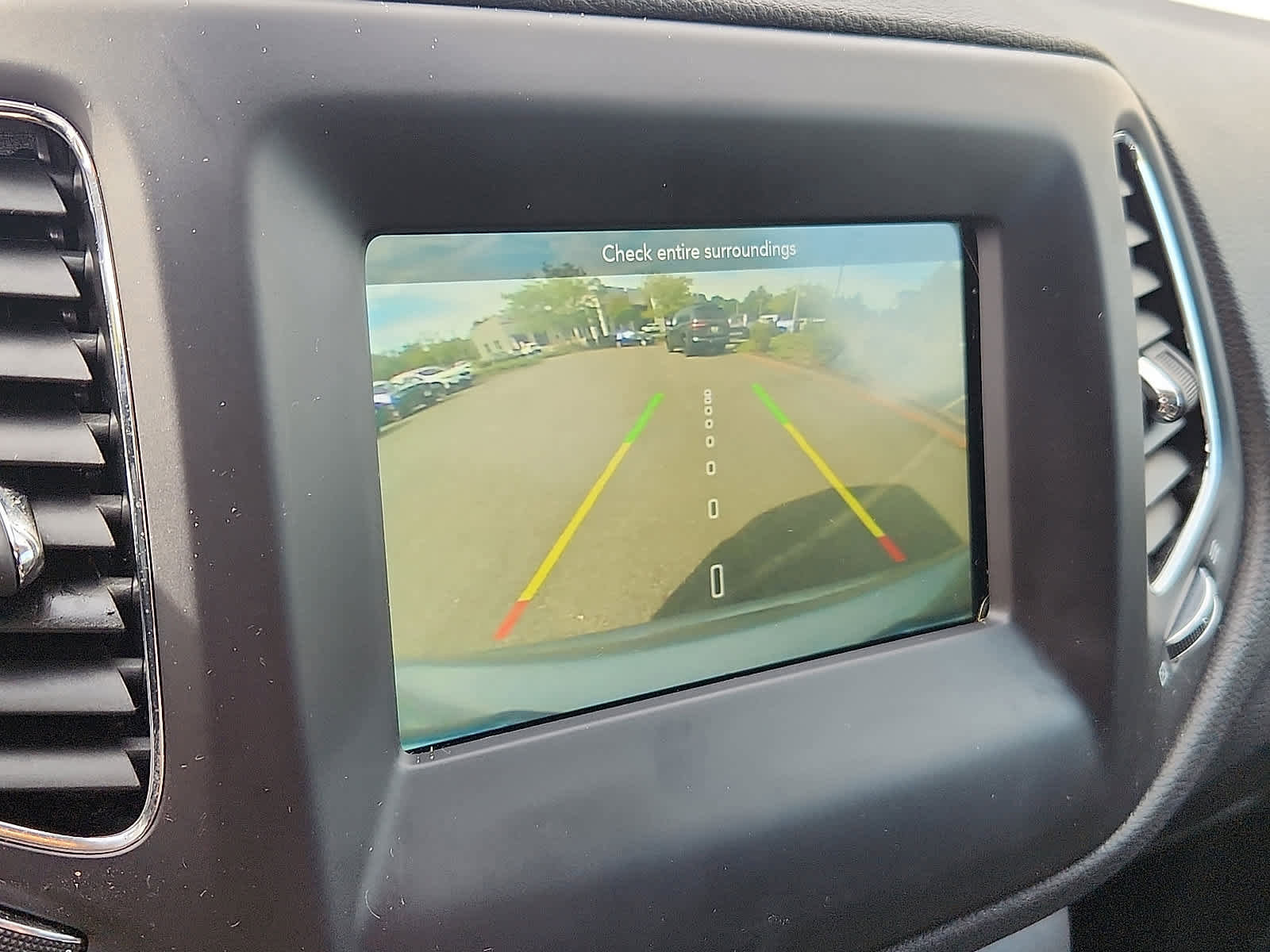 Used 2019 Jeep Compass Latitude w/ Popular Equipment Group image 19