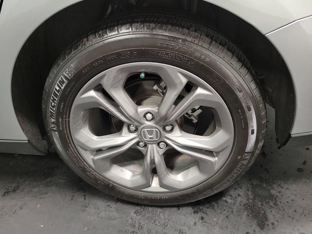 Used 2024 Honda Accord EX image 10