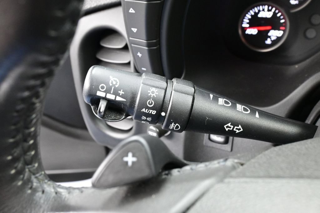 Used 2013 Chevrolet Corvette Grand Sport w/ 3LT Preferred Equipment Group RWD image 25
