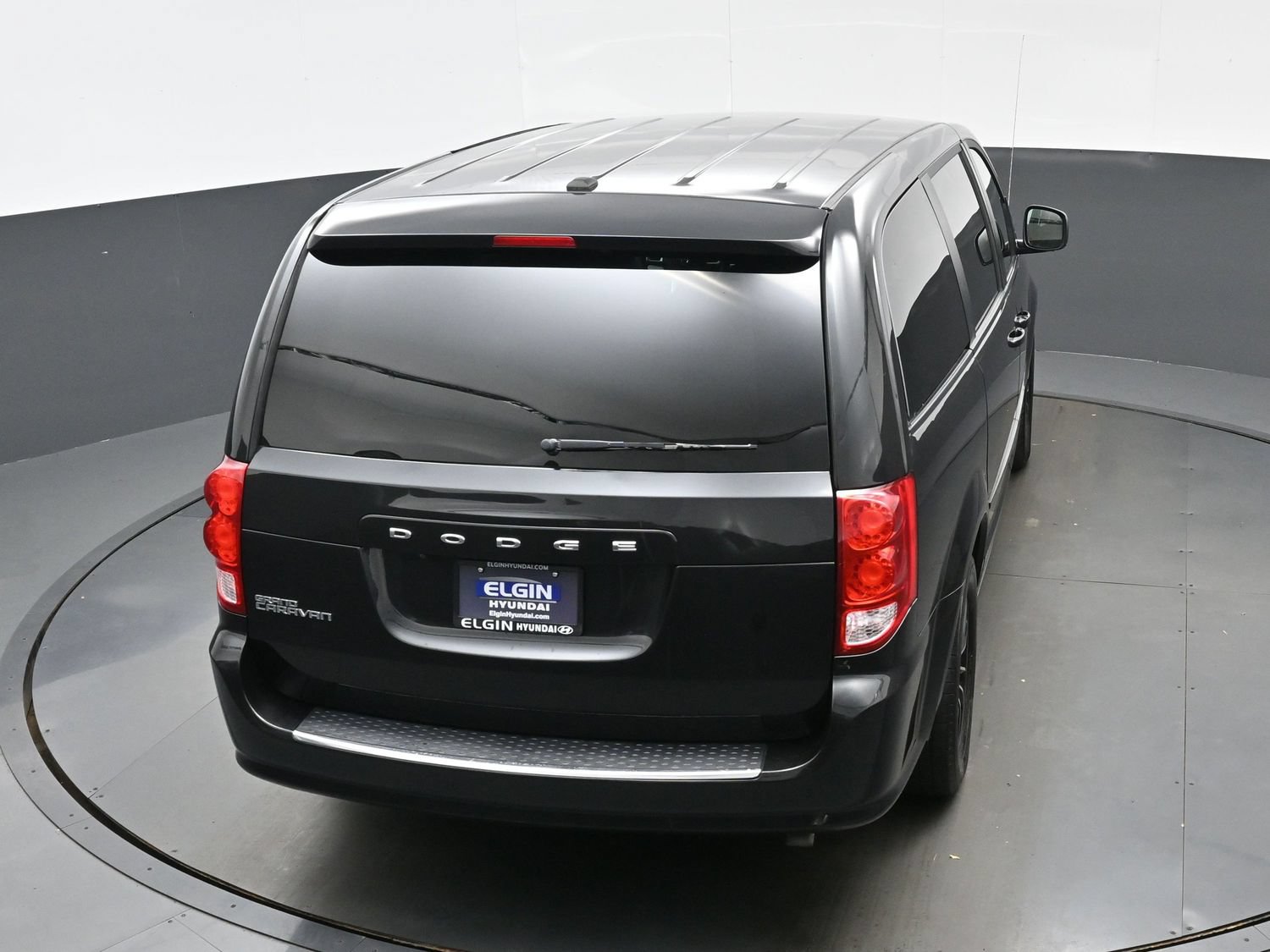 Used 2017 Dodge Grand Caravan GT FWD image 38