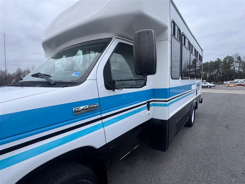 Used 2014 Ford E-450 and Econoline 450 Super Duty w/ Shuttle Bus Prep Package RWD image 11