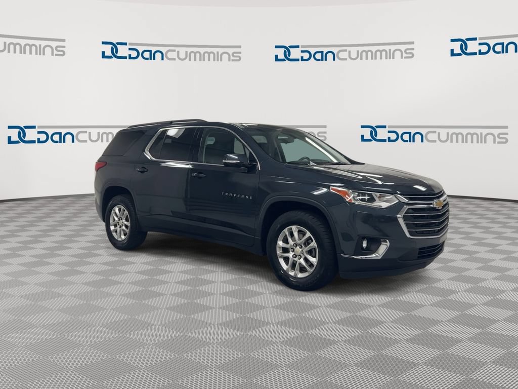 Used 2019 Chevrolet Traverse LT w/ LPO, Floor Liner Package FWD image 2