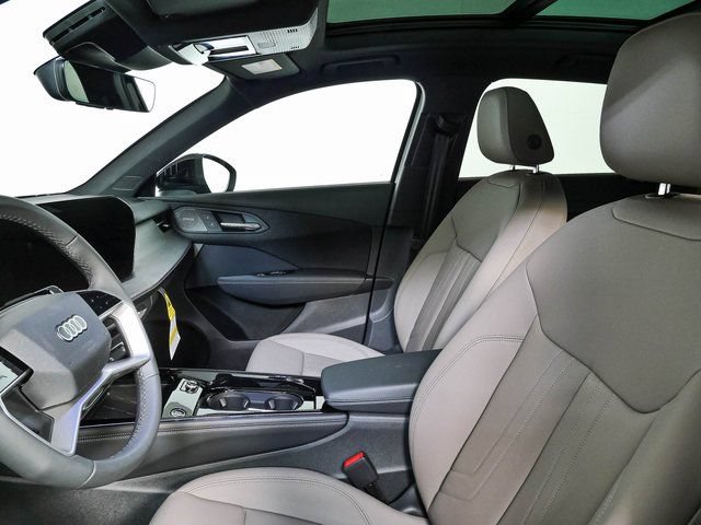 New 2026 Audi Q3 quattro 2.0T AWD/4WD image 5
