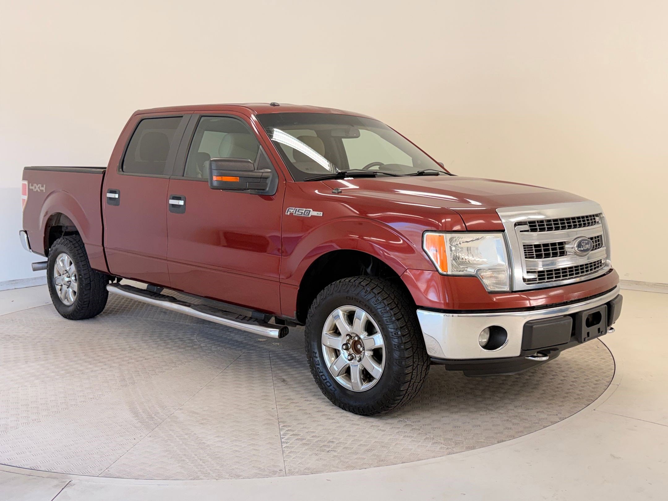 Used 2014 Ford F150 XLT w/ XLT Chrome Package image 7