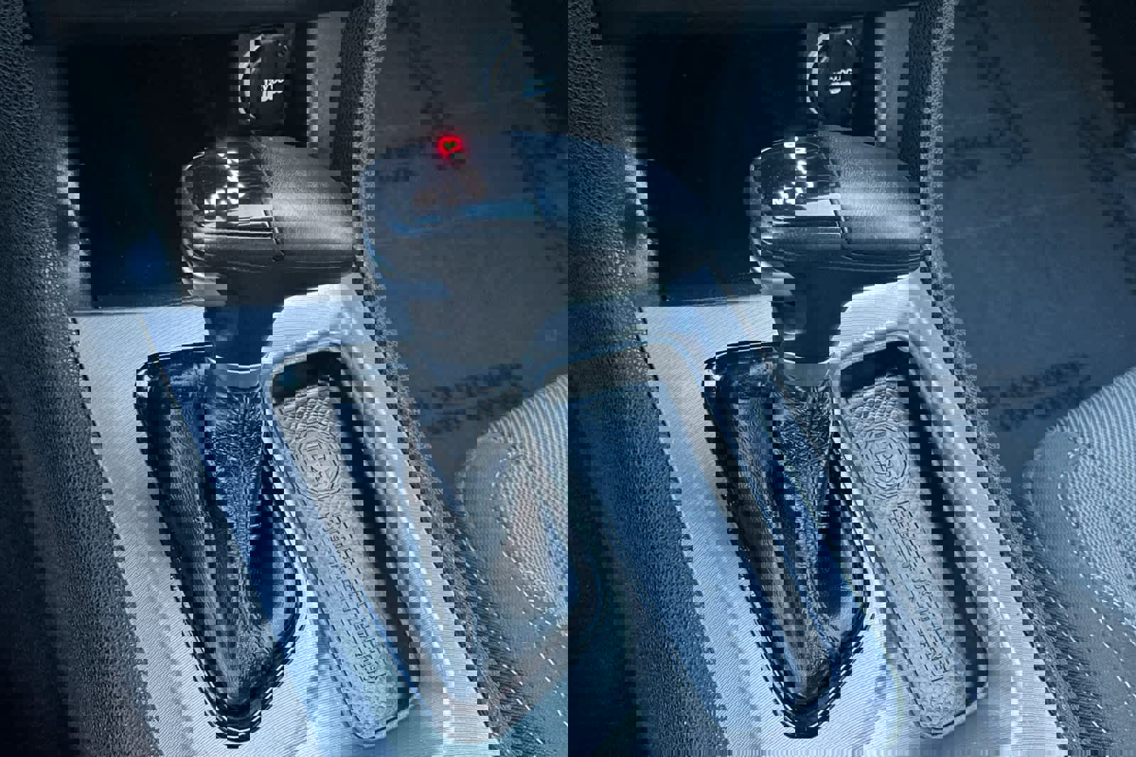 Used 2022 Dodge Charger SXT w/ Blacktop Package image 22