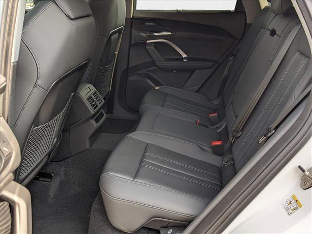 New 2025 Audi Q5 Premium Plus image 16