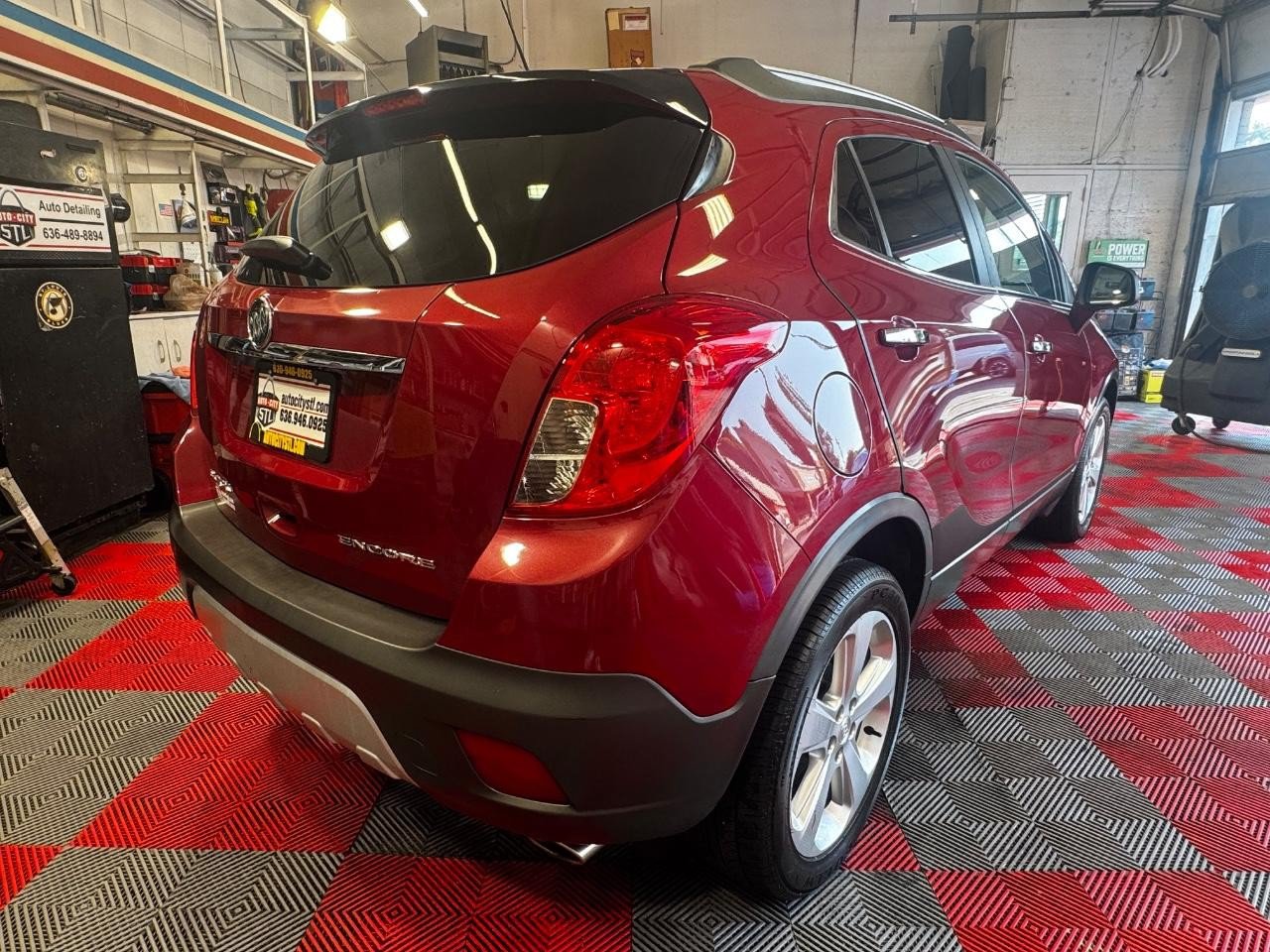 Used 2016 Buick Encore FWD image 7