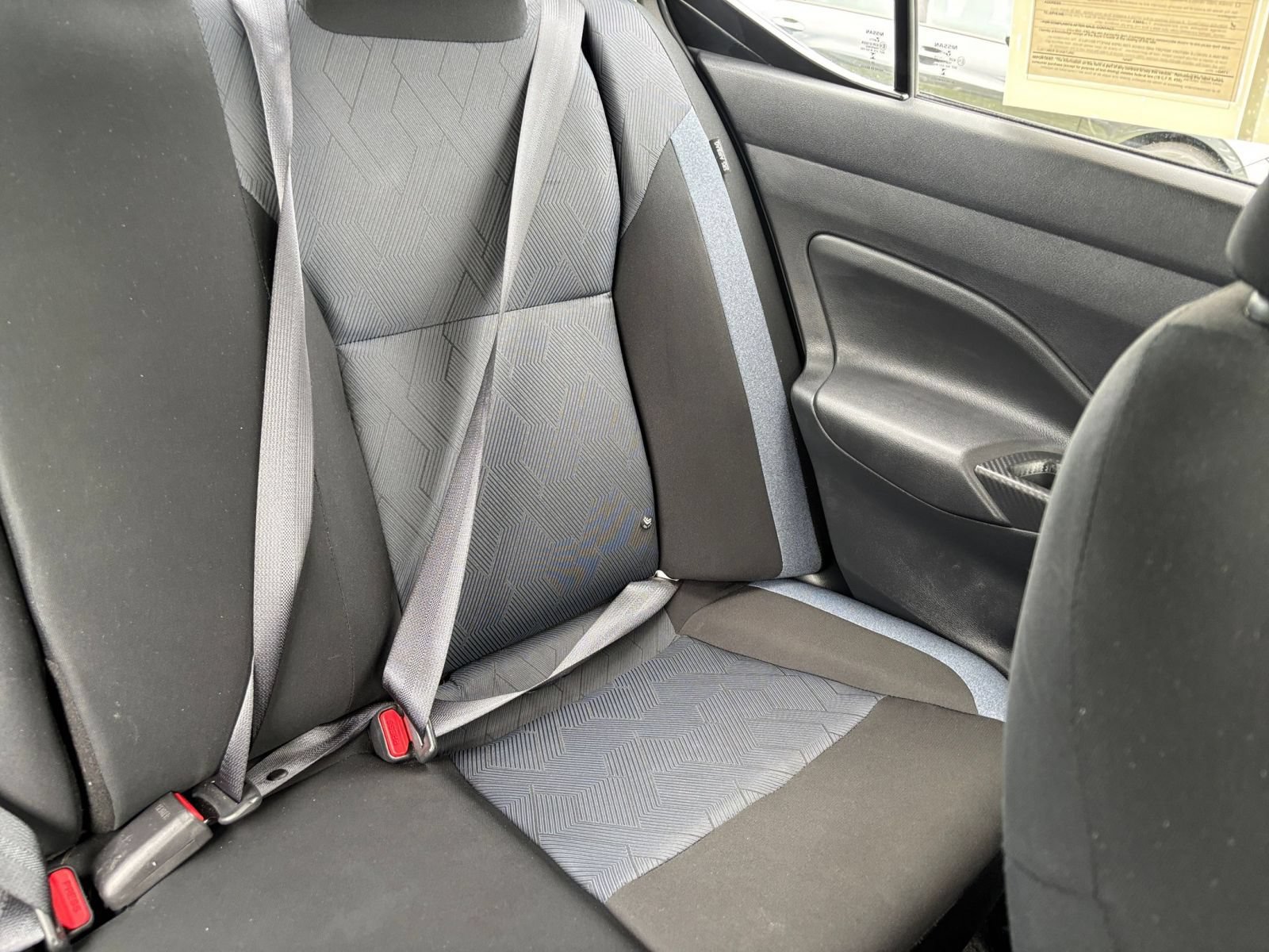 Used 2025 Nissan Versa SV FWD image 37