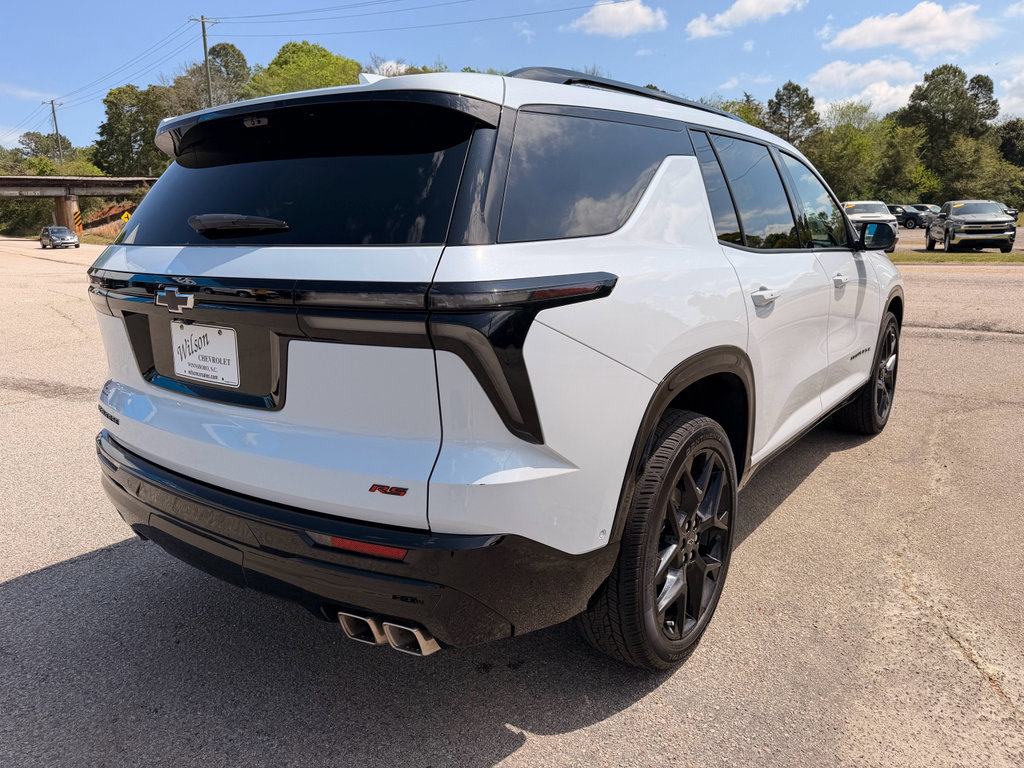 Used 2026 Chevrolet Traverse RS image 6