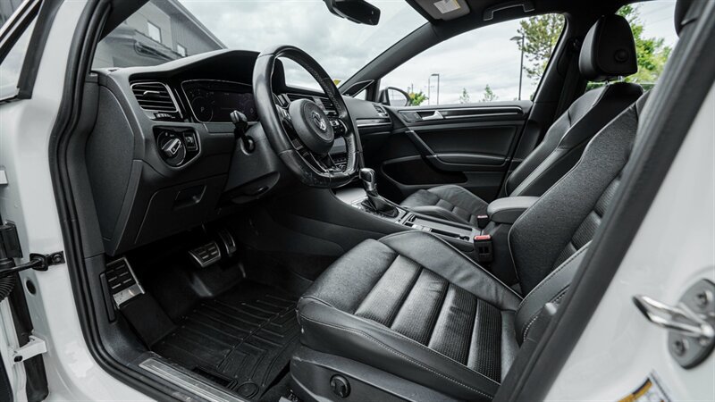 Used 2019 Volkswagen Golf R 4-Door AWD/4WD image 16