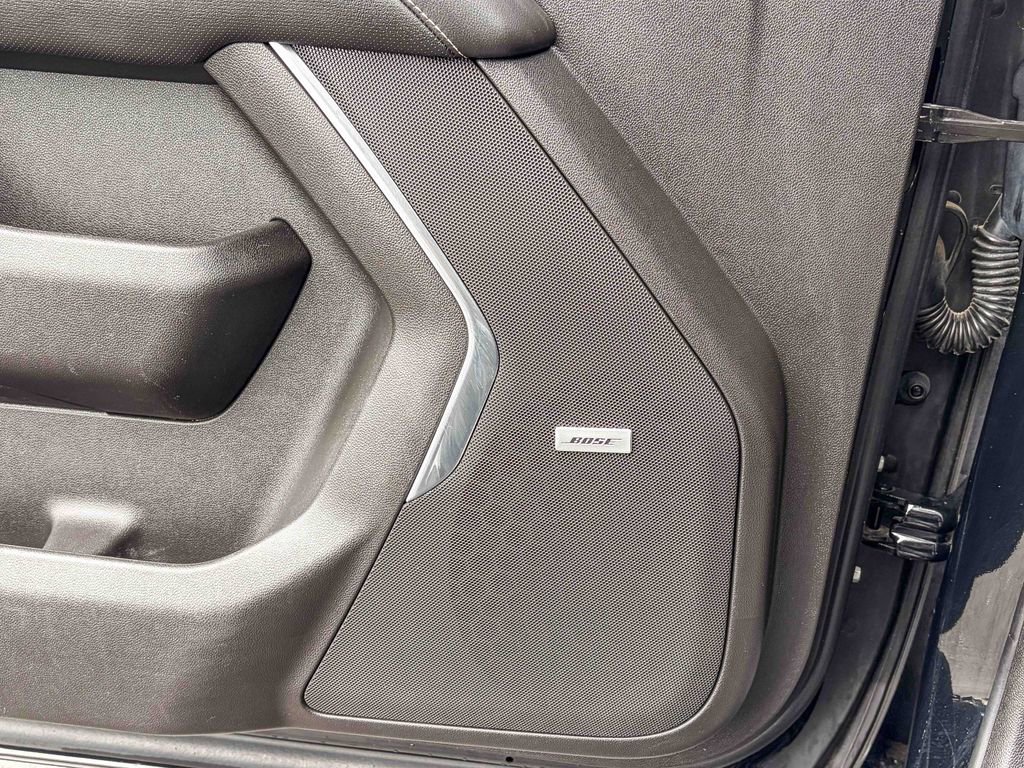 Used 2021 Chevrolet Tahoe Premier w/ Premium Package image 45