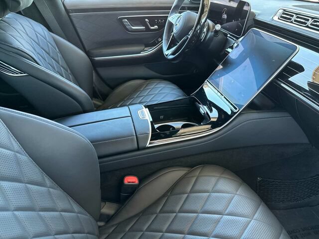Certified 2025 Mercedes-Benz S 580 4MATIC Sedan image 17