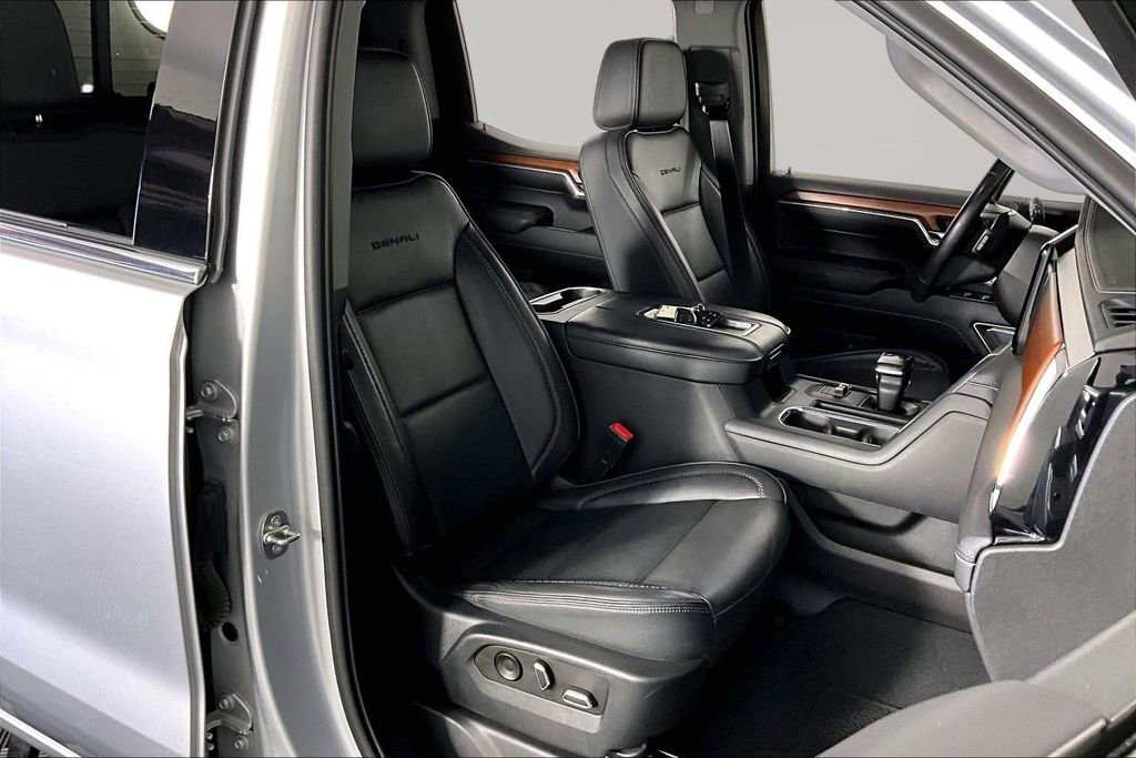 Used 2022 GMC Sierra 1500 Denali w/ Denali Reserve Package RWD image 29