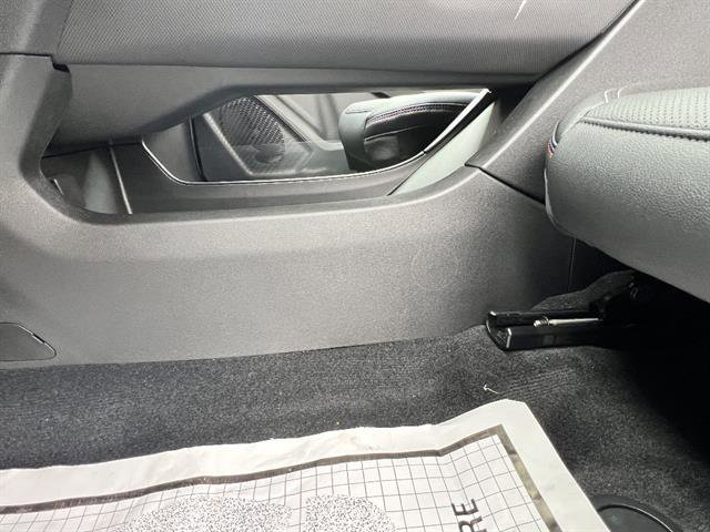 New 2026 Chevrolet Equinox EV RS image 17