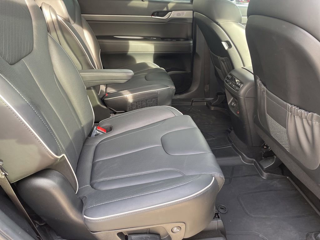 Used 2024 Hyundai Palisade SEL w/ Premium Package FWD image 27