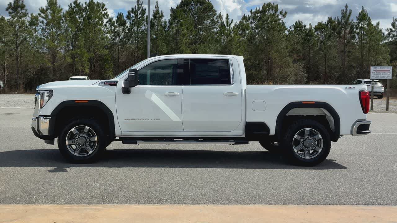 New 2026 GMC Sierra 2500 SLE w/ SLE Value Package; AWD/4WD image 5