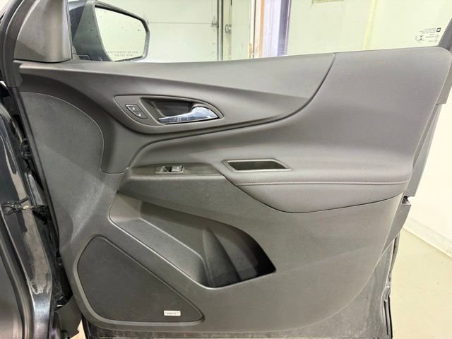 Certified 2022 Chevrolet Equinox RS w/ RS Leather Package image 27
