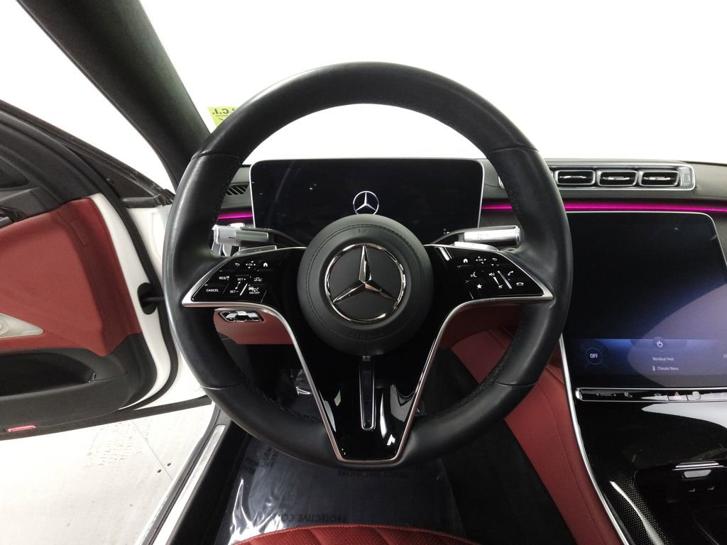 Used 2022 Mercedes-Benz S 500 4MATIC w/ Warmth & Comfort Package image 12