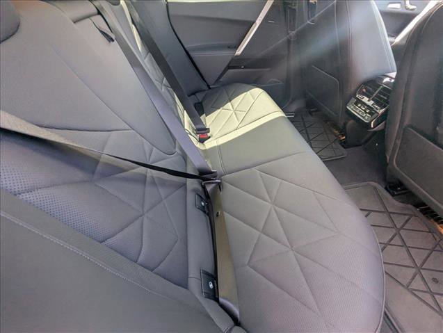 Certified 2024 BMW iX xDrive50 w/ Sport Package AWD/4WD image 18