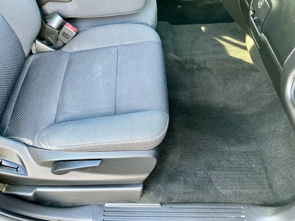 Used 2018 Chevrolet Silverado 1500 LT w/ All Star Edition image 23