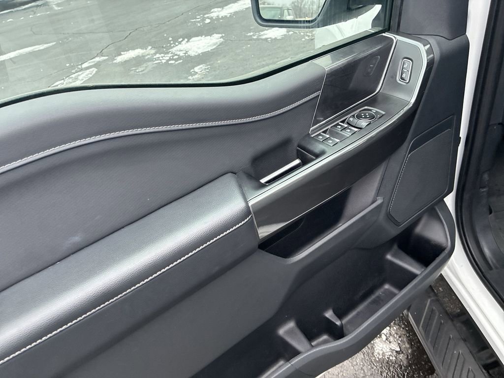 Used 2022 Ford F150 XLT w/ Equipment Group 302A High image 13