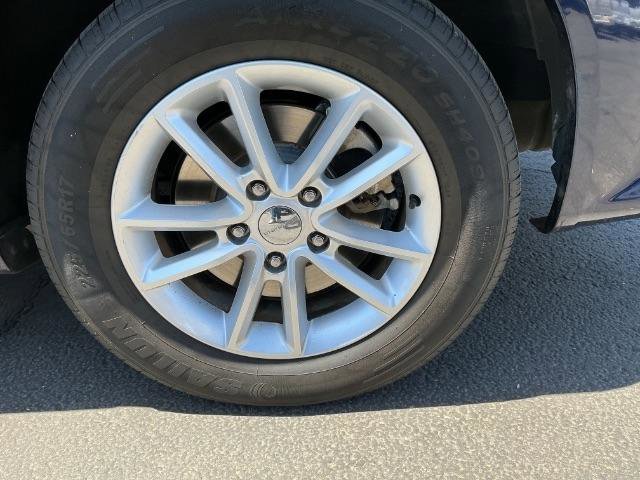 Used 2013 Dodge Grand Caravan SXT w/ UConnect Hands-Free Group FWD image 8