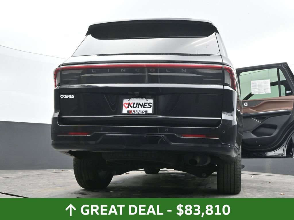 Used 2025 Lincoln Navigator Reserve AWD/4WD image 78