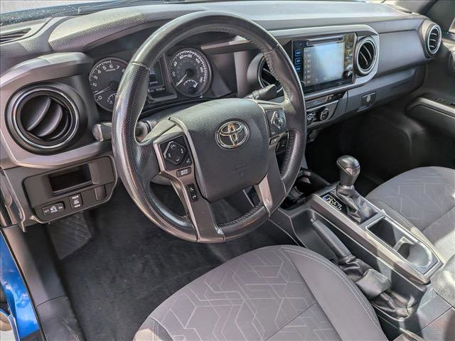 Used 2016 Toyota Tacoma TRD Off-Road w/ Premium & Technology Package image 10