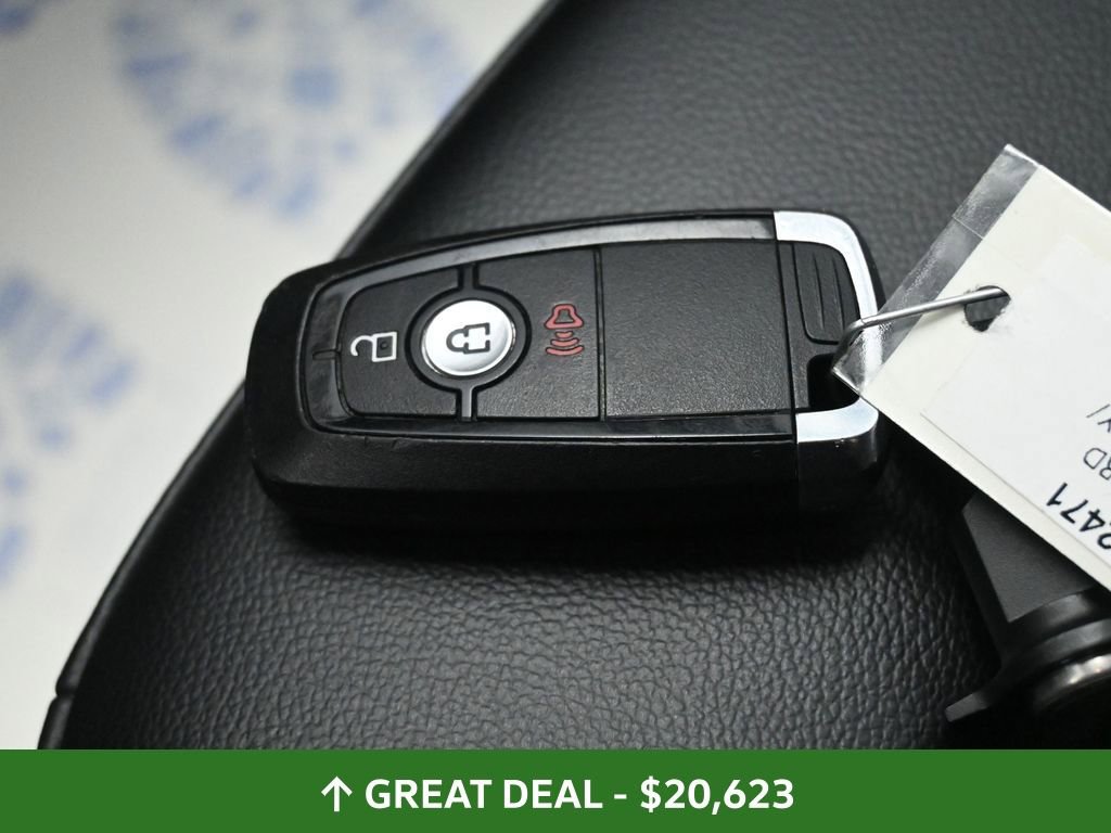 Used 2024 Ford Edge SEL image 32