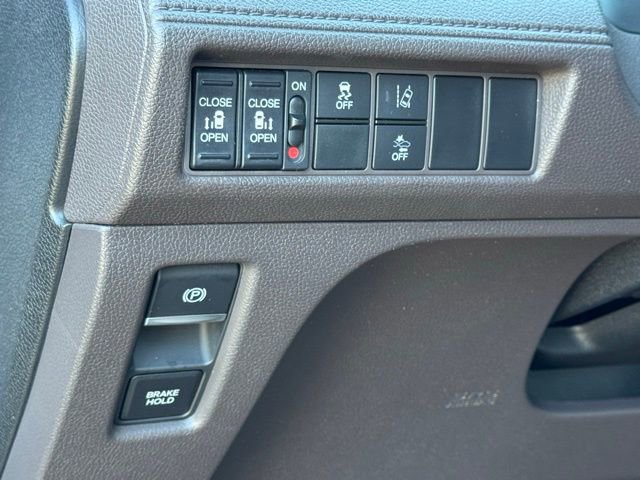 Used 2018 Honda Odyssey EX image 21