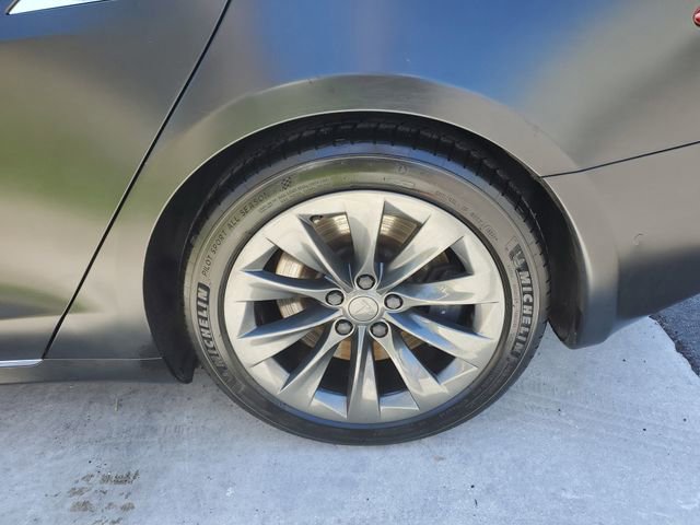 Used 2020 Tesla Model S Long Range image 9