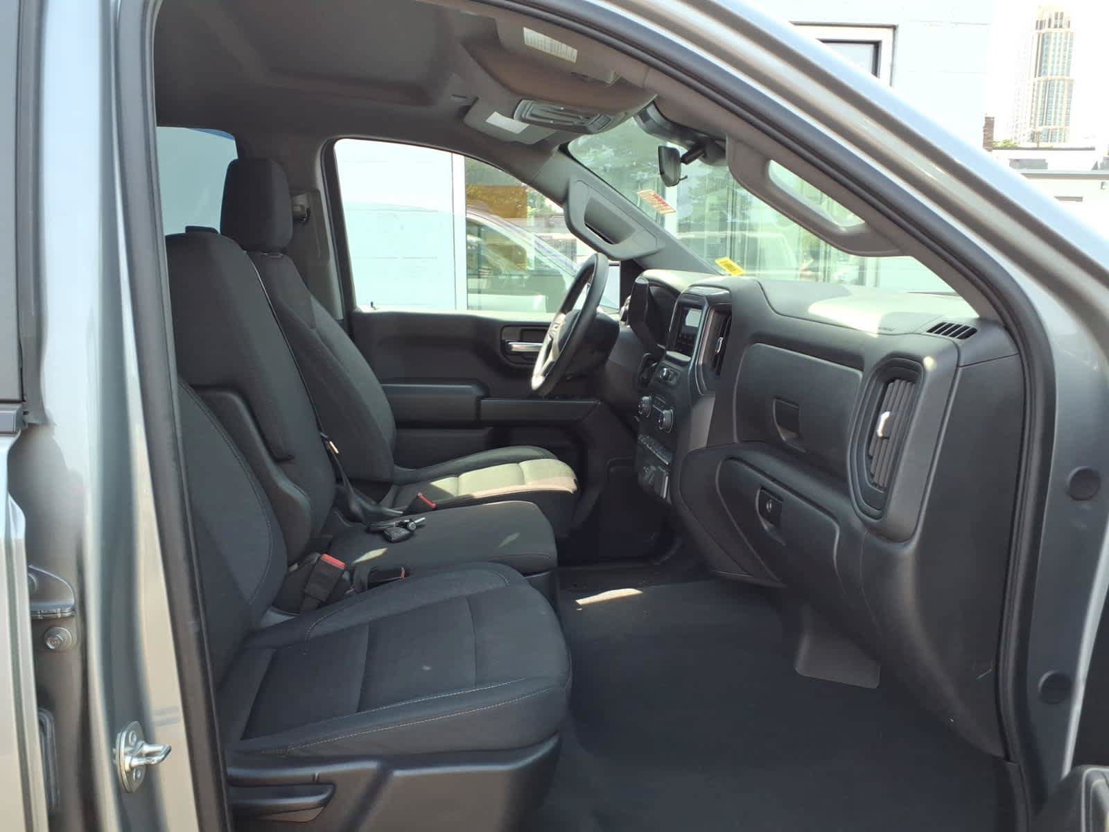 Certified 2025 Chevrolet Silverado 1500 Custom AWD/4WD image 18