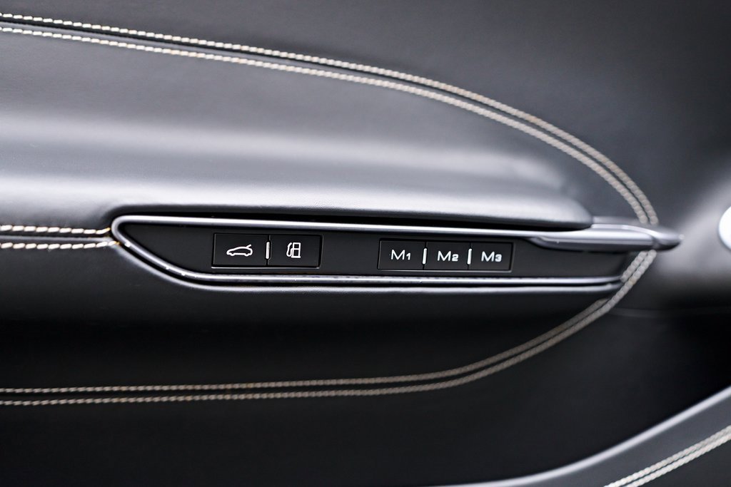 Used 2019 Ferrari GTC4Lusso T image 48