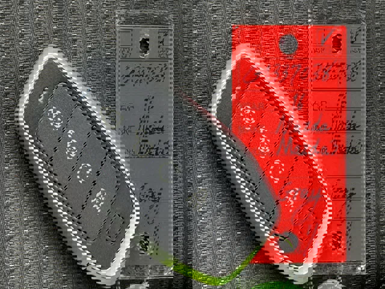 Used 2016 MAZDA MAZDA3 i Sport w/ Preferred Equipment Package image 28