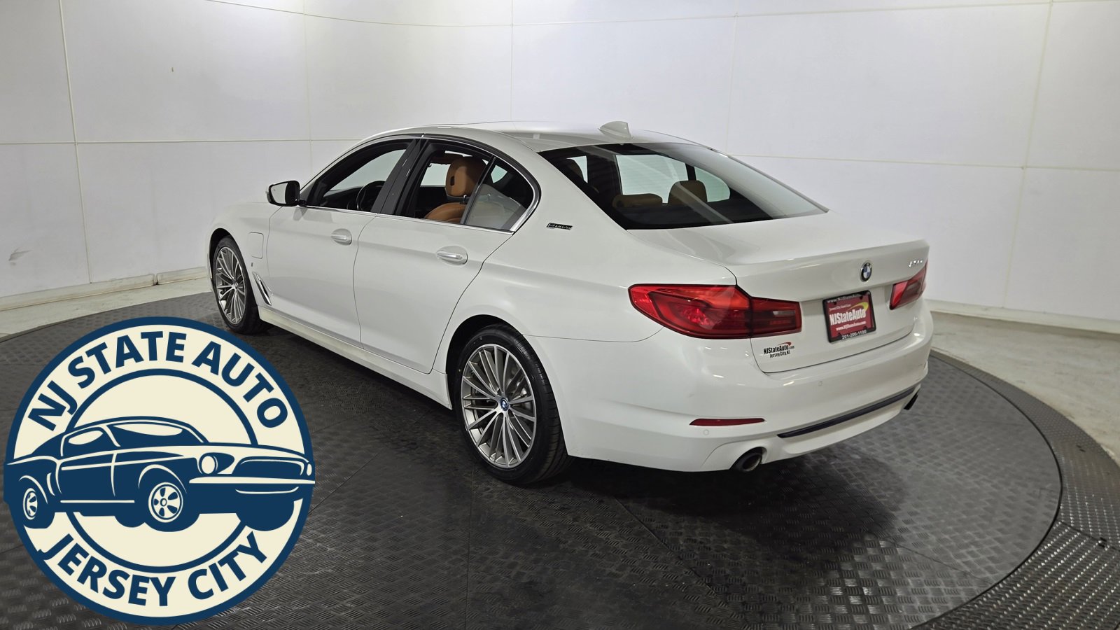 Used 2018 BMW 530e xDrive image 5