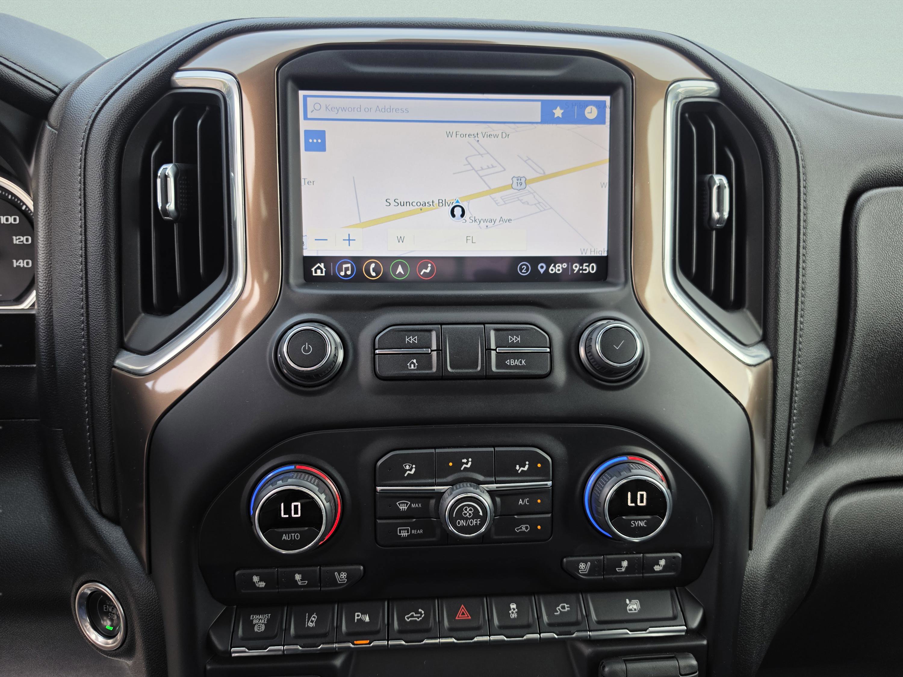 Used 2020 Chevrolet Silverado 2500 High Country w/ Technology Package image 29