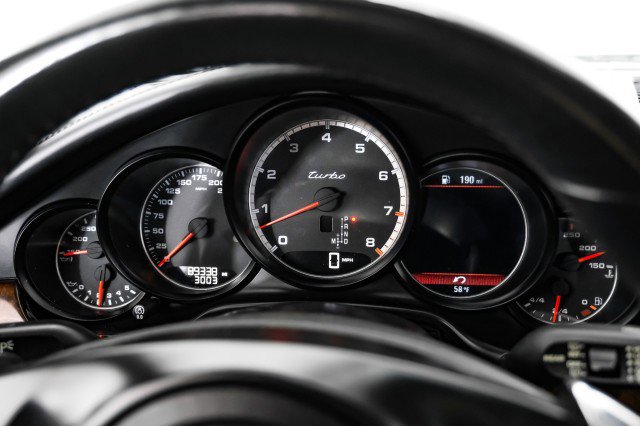 Used 2010 Porsche Panamera Turbo image 19