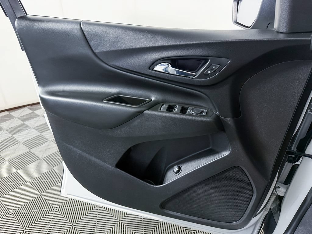 Used 2020 Chevrolet Equinox LT AWD/4WD image 45