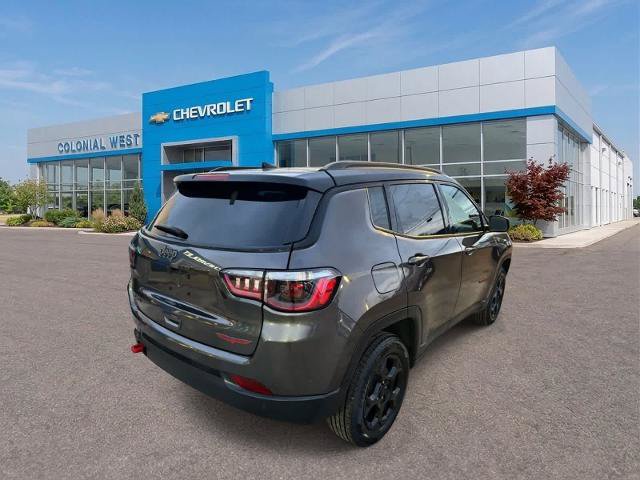 Used 2024 Jeep Compass Trailhawk AWD/4WD image 12
