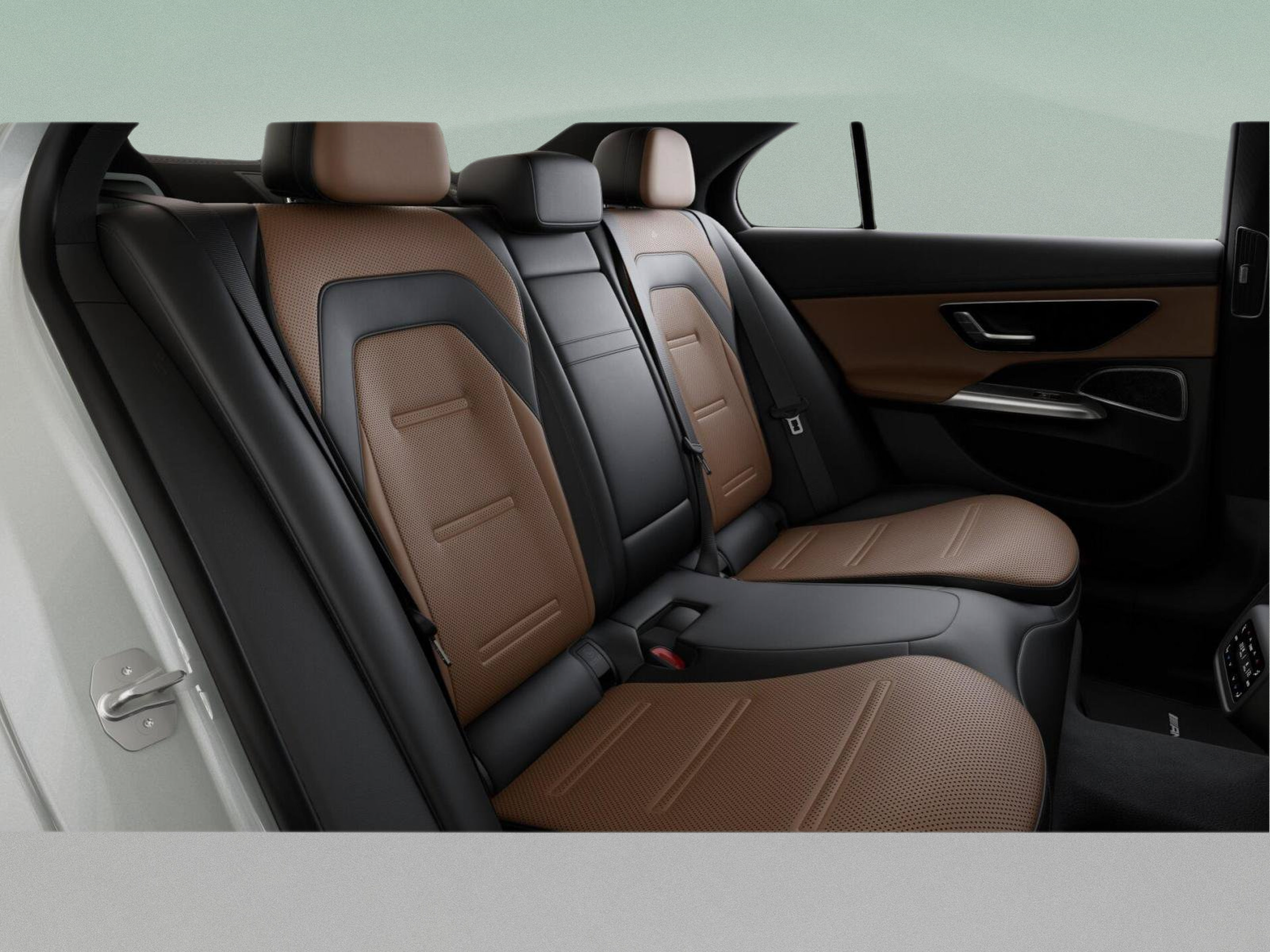 New 2026 Mercedes-Benz E 53 AMG e 4MATIC Sedan image 43