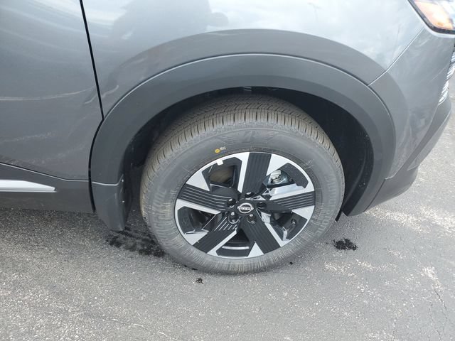 New 2026 Nissan Kicks SV w/ SV Premium Package AWD/4WD image 10