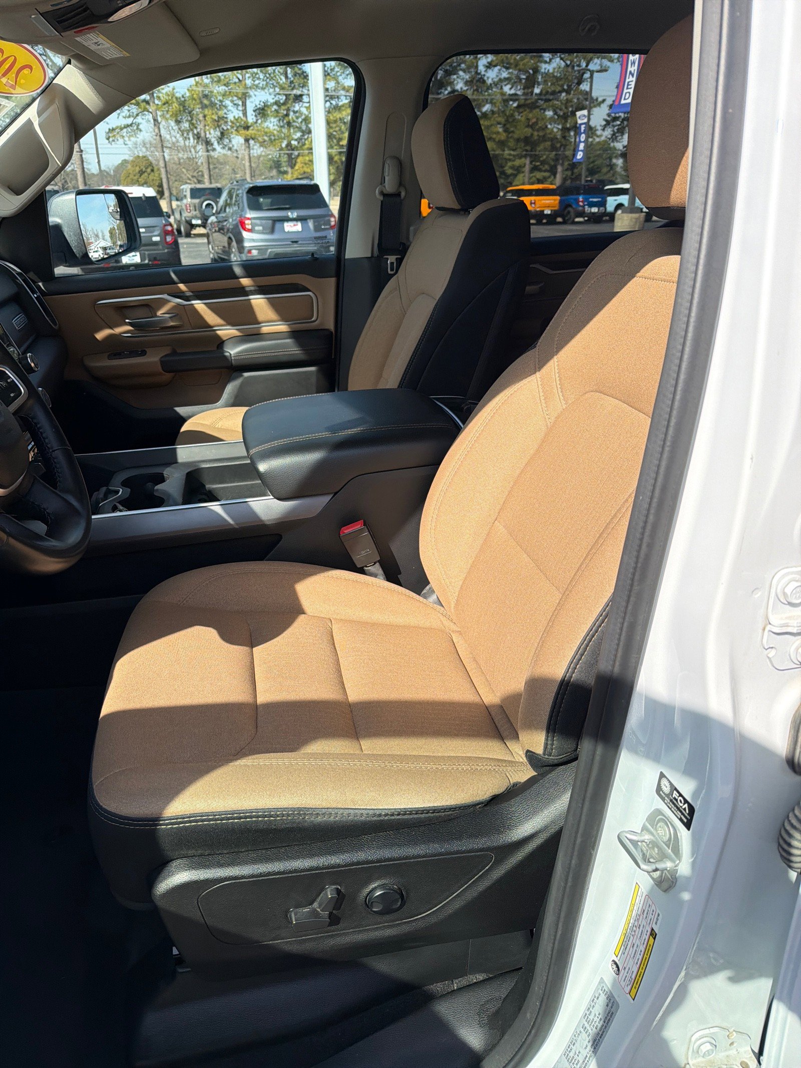 Used 2022 RAM 1500 Big Horn image 12