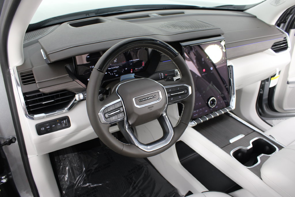 New 2027 GMC Acadia Denali AWD/4WD image 10