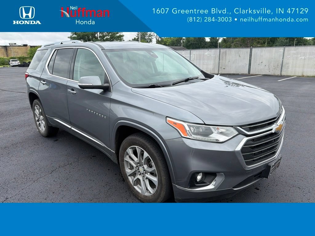 Used 2021 Chevrolet Traverse Premier w/ LPO, Floor Liner Package AWD/4WD image 1
