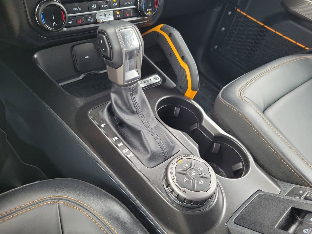 Used 2022 Ford Bronco Badlands image 29