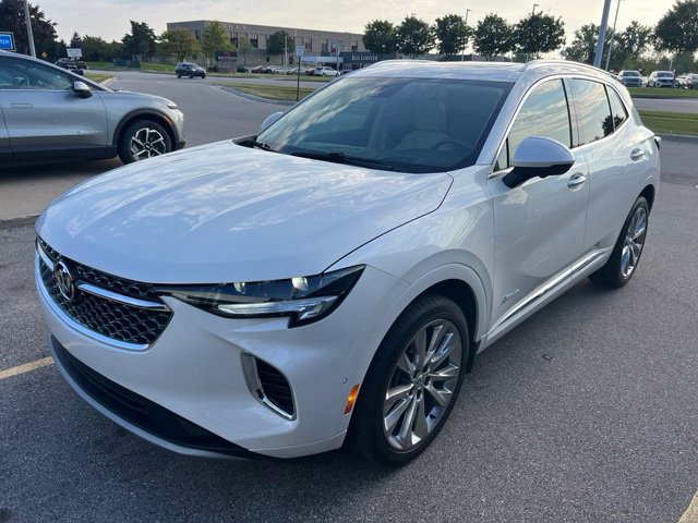 Used 2023 Buick Envision Avenir AWD/4WD image 1