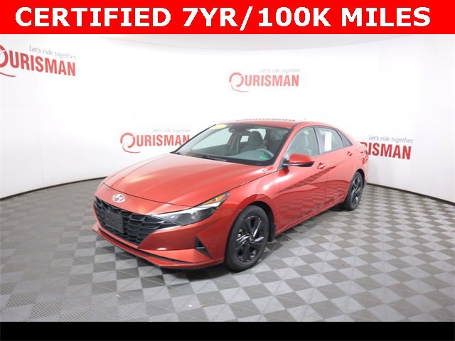 Used 2023 Hyundai Elantra SEL image 3