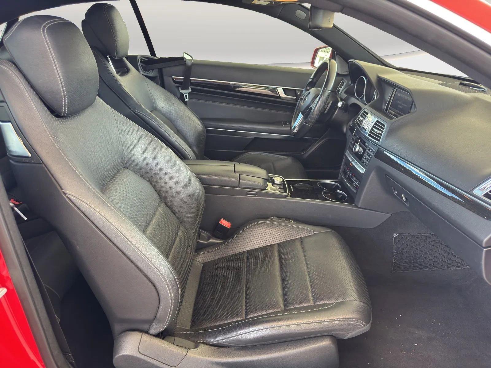 Used 2015 Mercedes-Benz E 550 Coupe w/ Premium 1 Package image 18