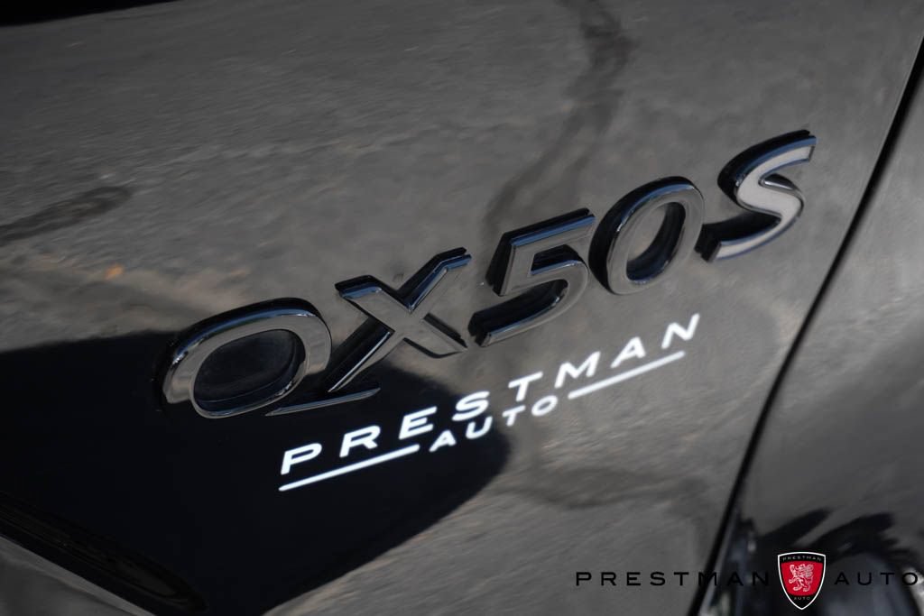 Used 2023 INFINITI QX50 Sport FWD image 13